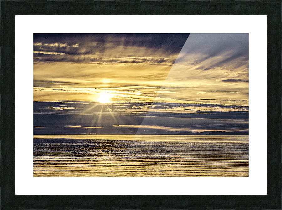 Monochrome Sunrays 2022 Picture Frame print