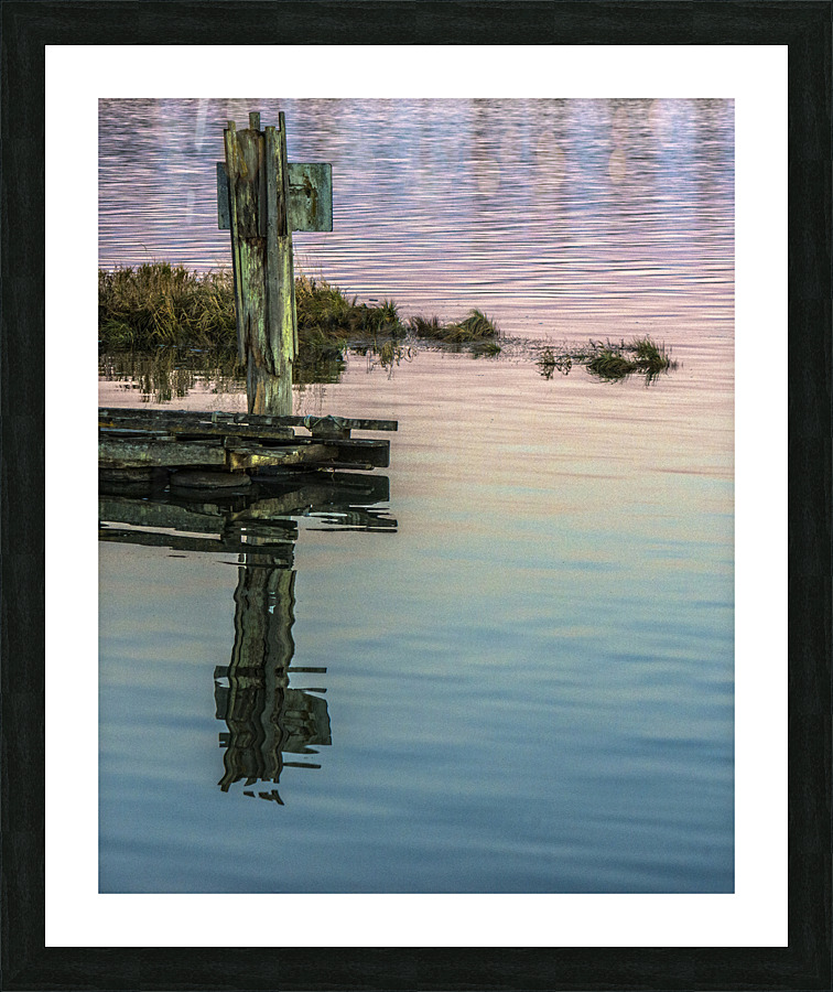 RAINBOW REFLECTION ON WATER 水上彩虹倒影 Picture Frame print