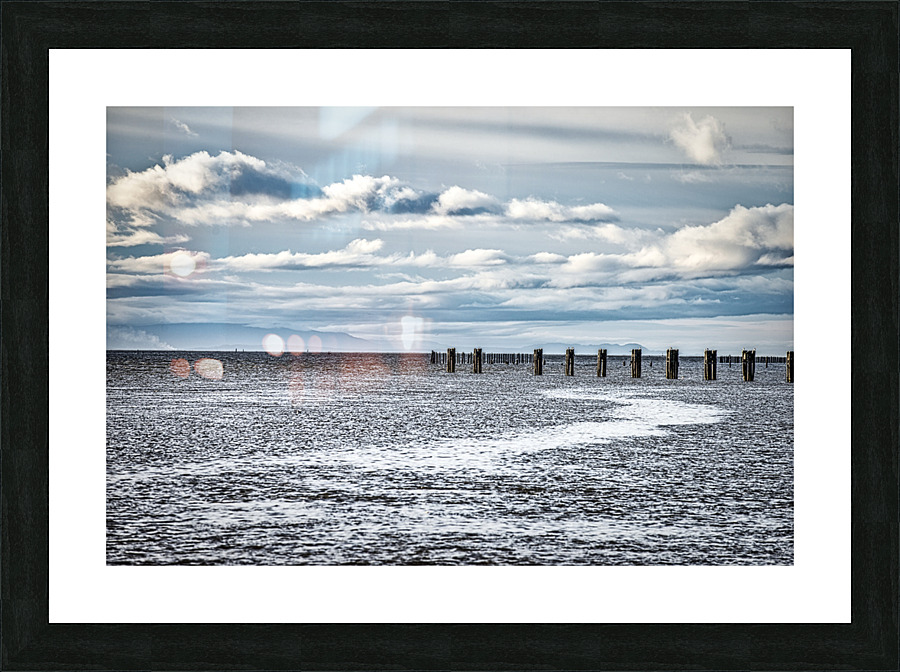 FS201217 063 GILBERT BEACH Picture Frame print
