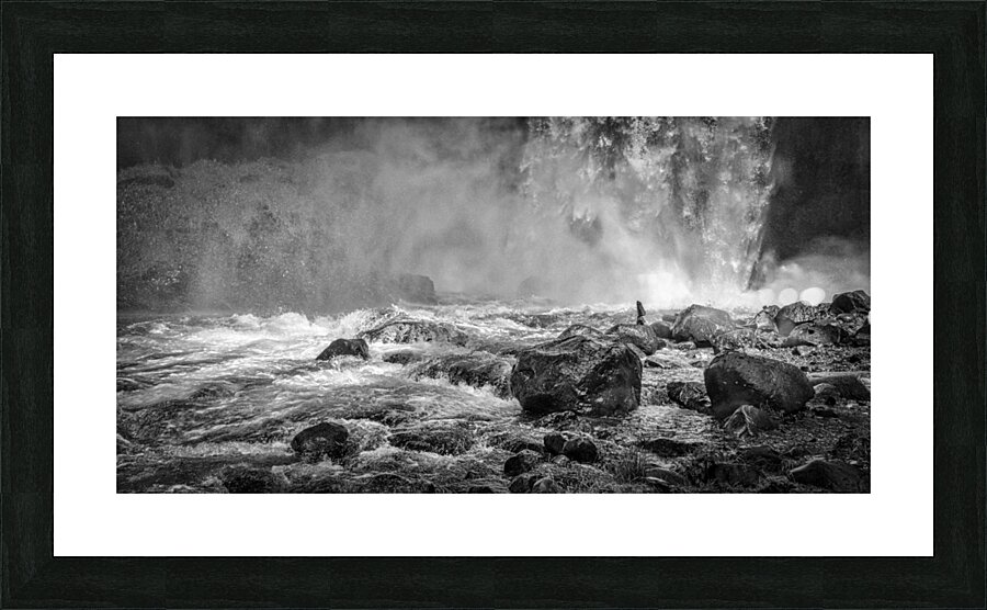 FS180626 07BW Picture Frame print