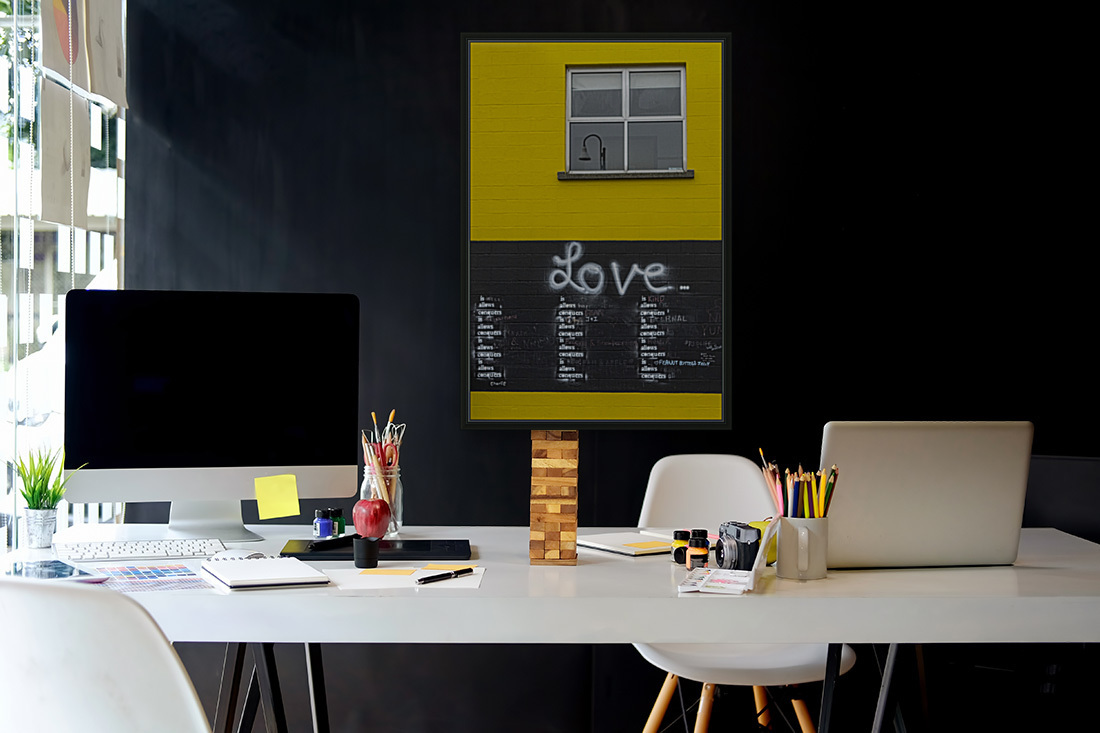 LOVE WALL Reproduction