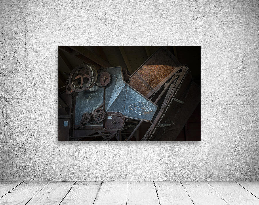 FS241114A RUST ART Wall Preview