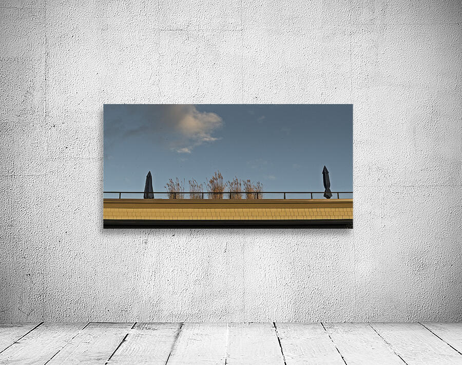 FS251101 SUN DECK Wall Preview