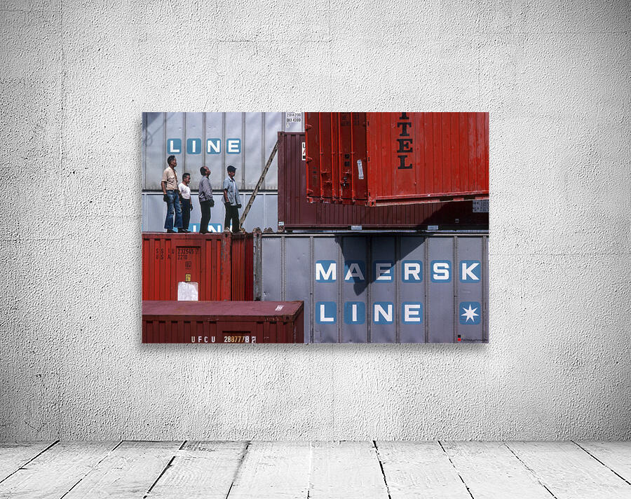 MAERSK LINES Wall Preview