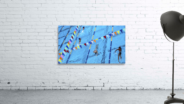 SWIMMING POOL Wall Preview
