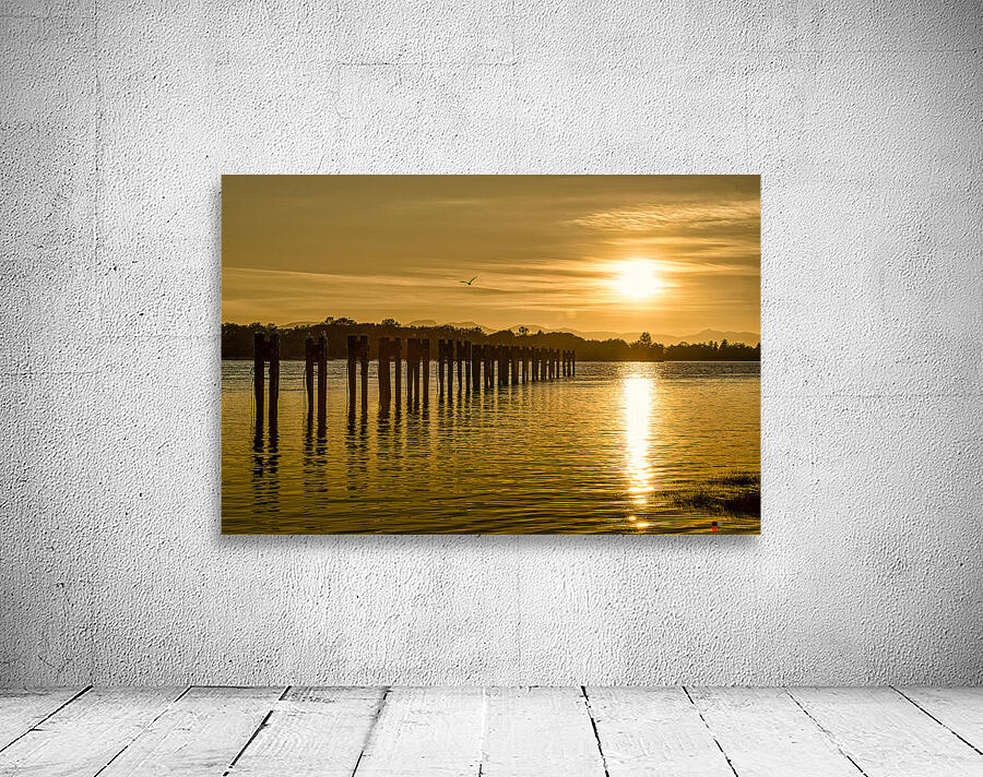 SUNSET AT GILBERT BEACH 22 Wall Preview