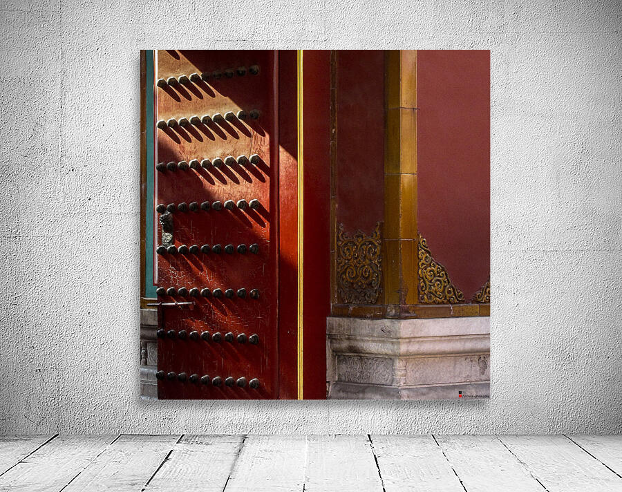 RED DOOR Wall Preview
