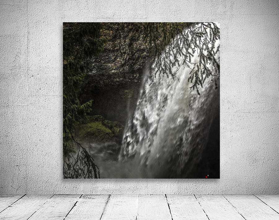 Moul Falls Wall Preview