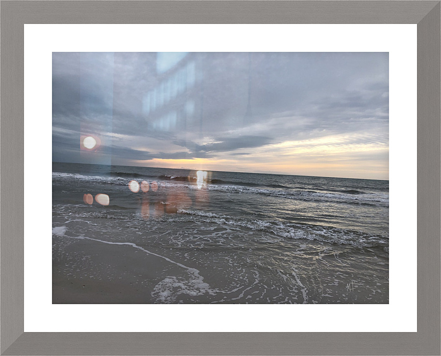 Ocean Call. Picture Frame print