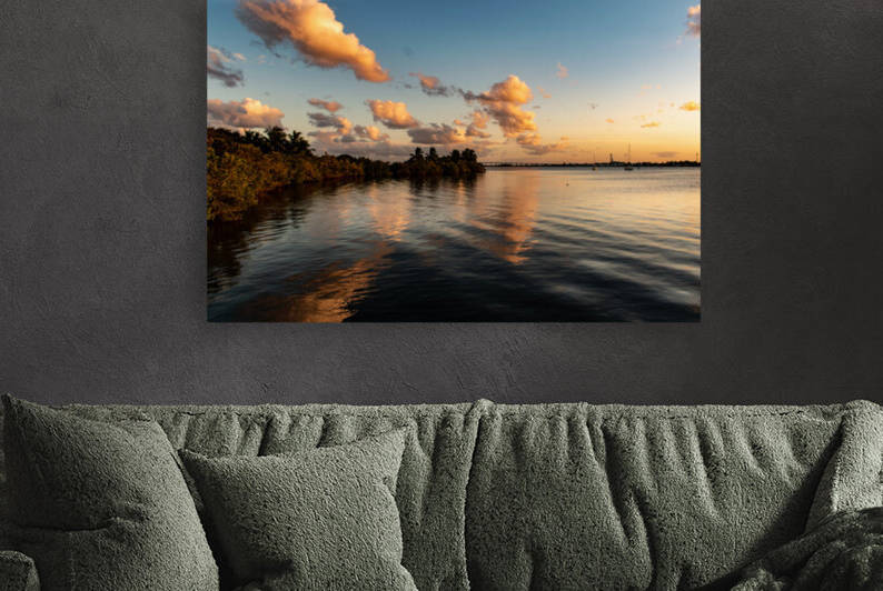 Rippled Reflections Reproduction
