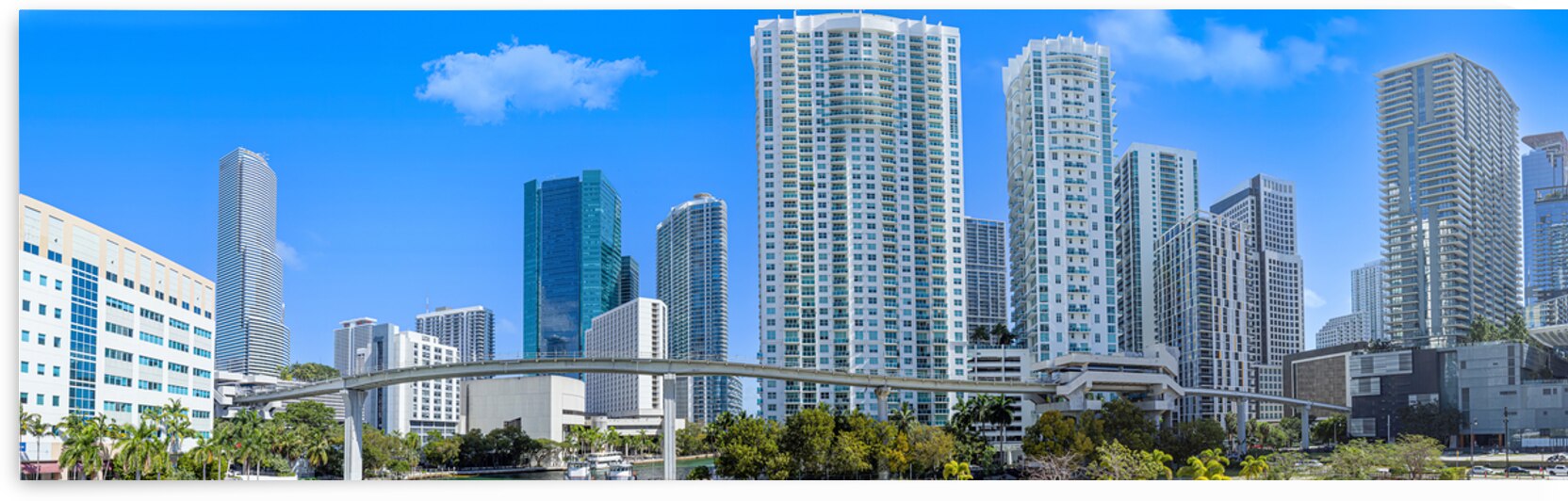 Miami luxury condominiums located near city financial center and Biscayne Bay by Elijah Lovkoff