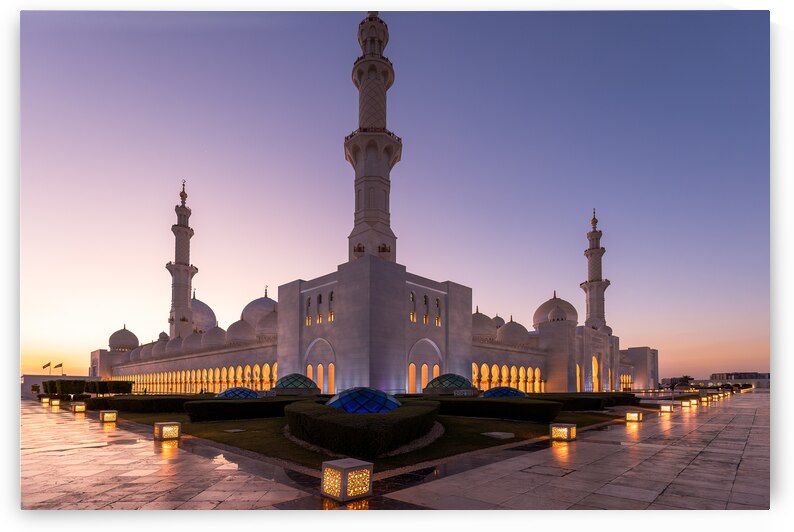 Abu Dhabi Grand Mosque Iconic Landmark and Architectural Marvel of UAE by Elijah Lovkoff