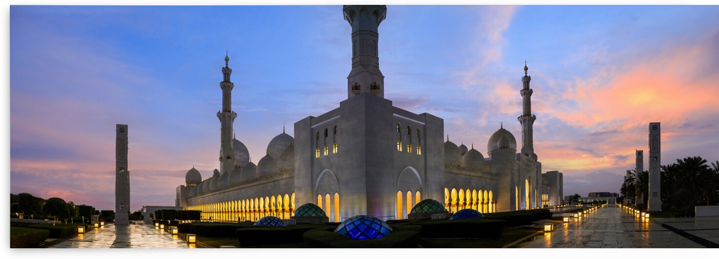 Abu Dhabi Grand Mosque Iconic Landmark and Architectural Marvel of UAE by Elijah Lovkoff