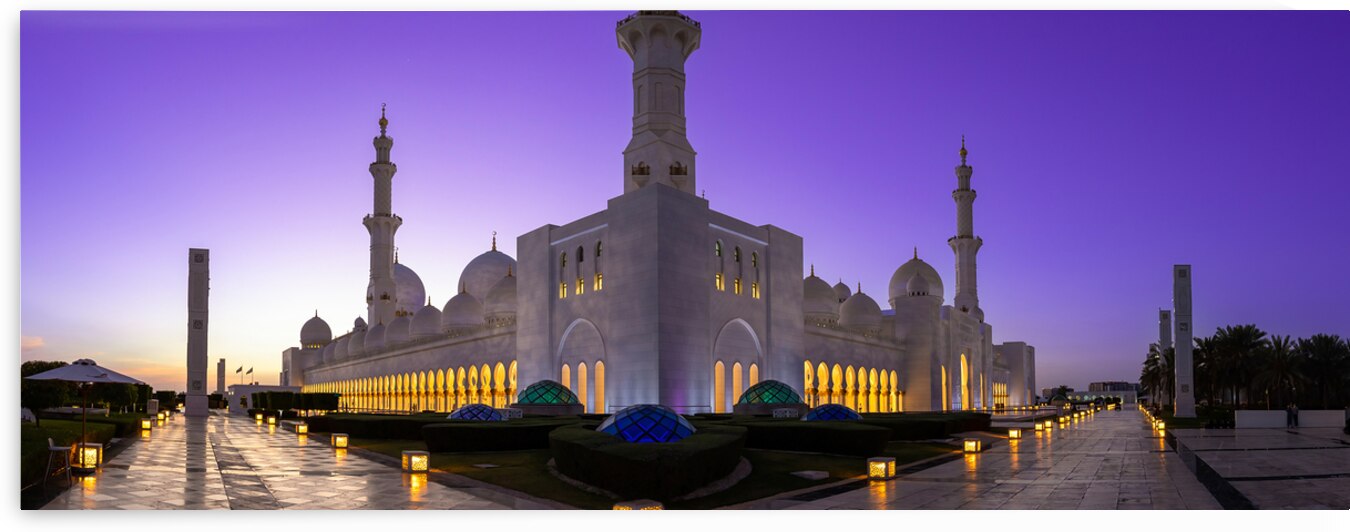 Abu Dhabi Grand Mosque Iconic Landmark and Architectural Marvel of UAE by Elijah Lovkoff