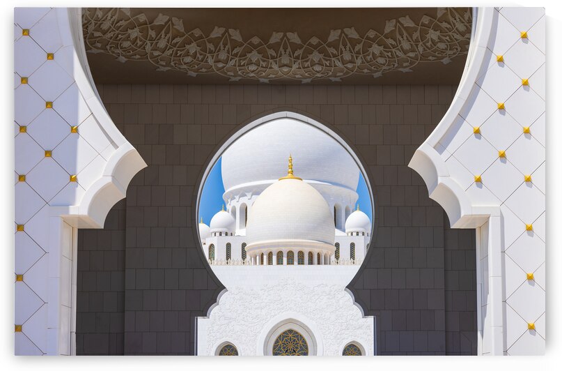 Abu Dhabi Grand Mosque Iconic Landmark and Architectural Marvel of UAE by Elijah Lovkoff