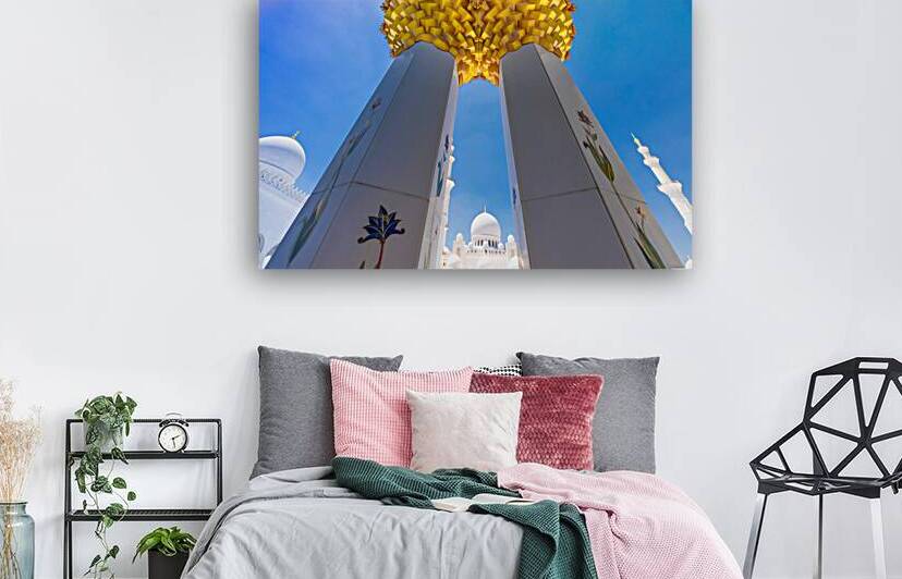 Abu Dhabi Grand Mosque Iconic Landmark and Architectural Marvel of UAE by Elijah Lovkoff