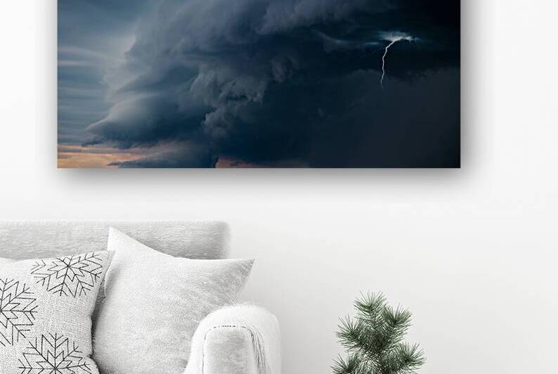 Toronto GTA Canada tornados and hurricanes cause property damage and disruption in the province by Elijah Lovkoff