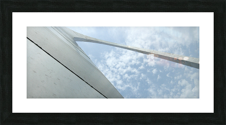 St Louis Arch Picture Frame print