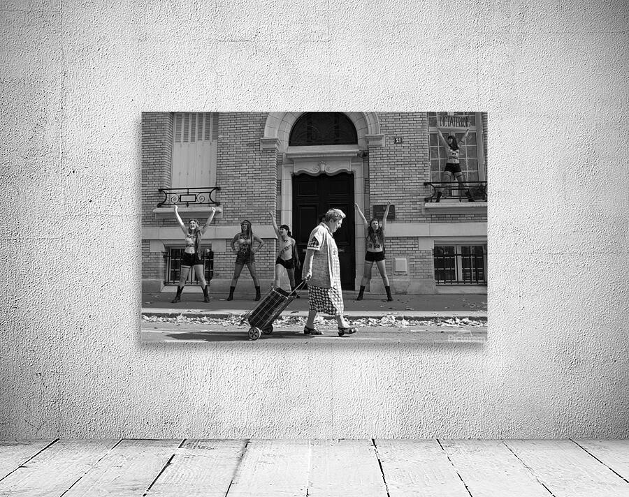 femen Wall Preview