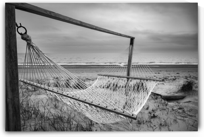 Hamac au repos by Alain Charest