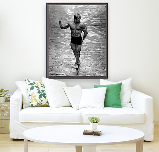 Biceps on Cobblestone Reproduction