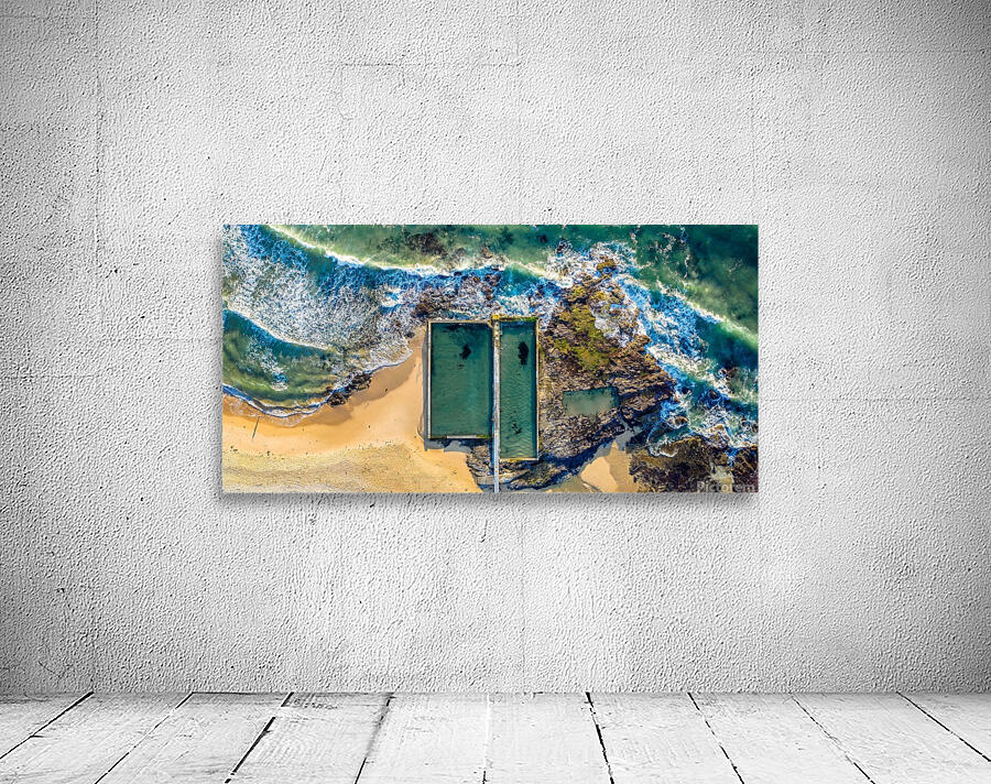 Rock Pool 2 Wall Preview