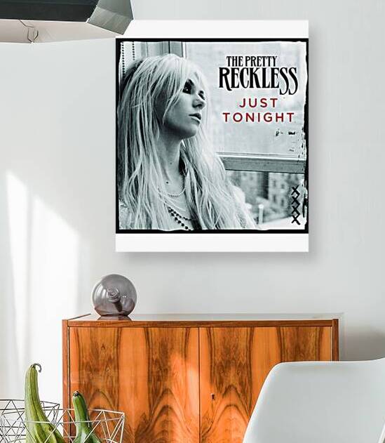 The Pretty Reckless 15 by RobertBRink