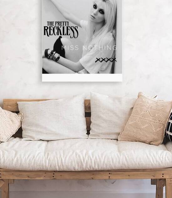The Pretty Reckless 30 Reproduction