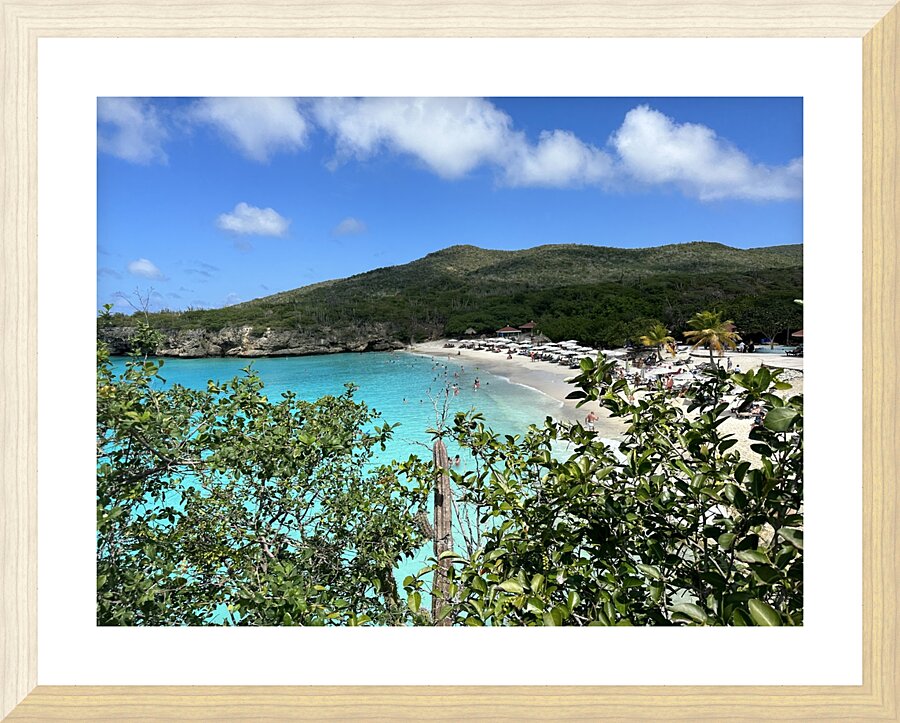 Mambo Beach Picture Frame print
