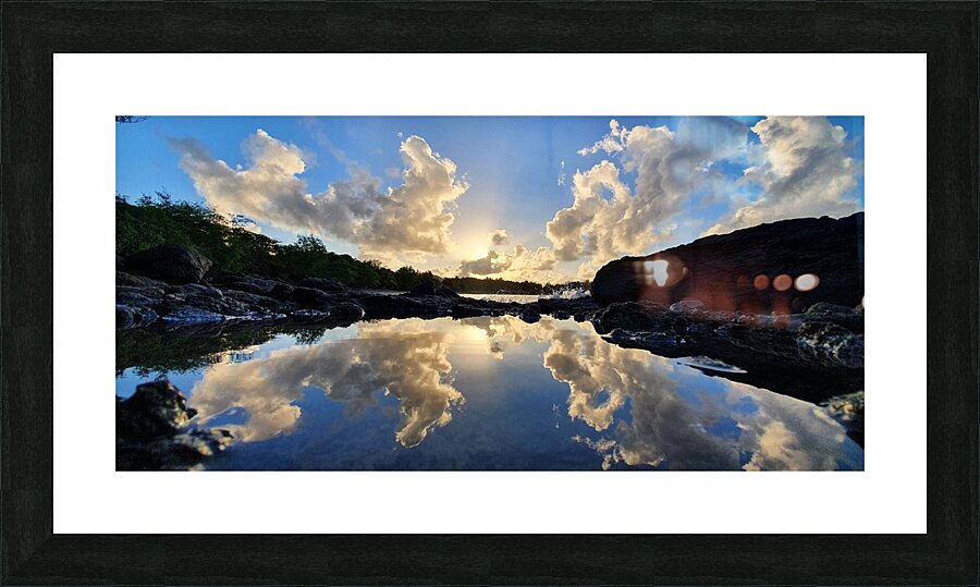 Aurora at sea Picture Frame print