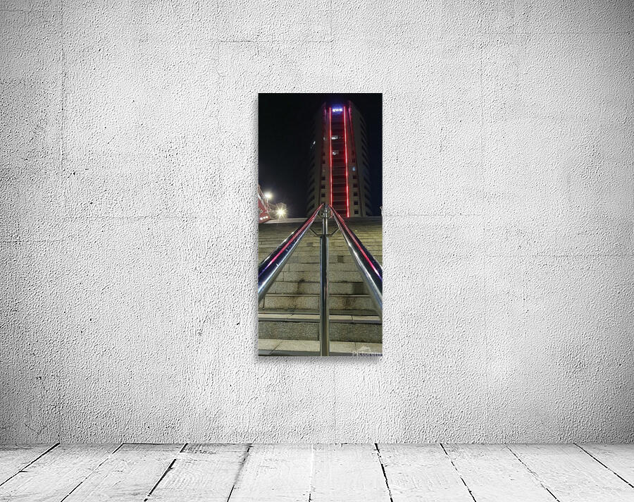 red line Wall Preview