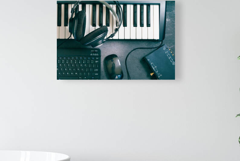 Music and digital studio recording at home. by Carlos Castilla