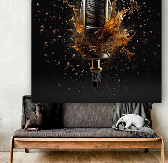 microphone splashing by Carlos Castilla