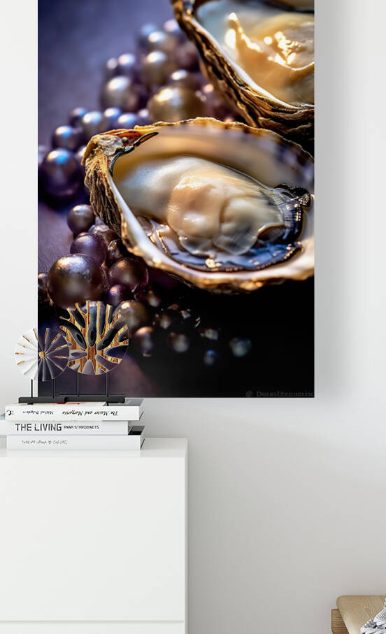 oysters by Carlos Castilla