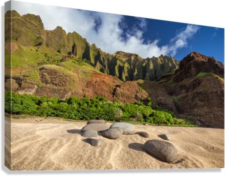 Kalalau Rocks Canvas Print
