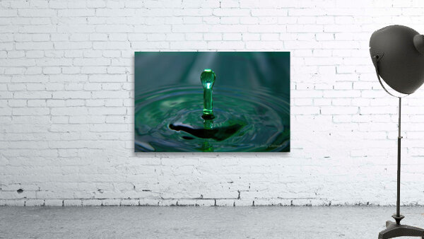 Green Water Drop Wall Preview