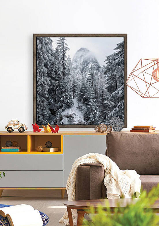 Hidden Giant by visualframing