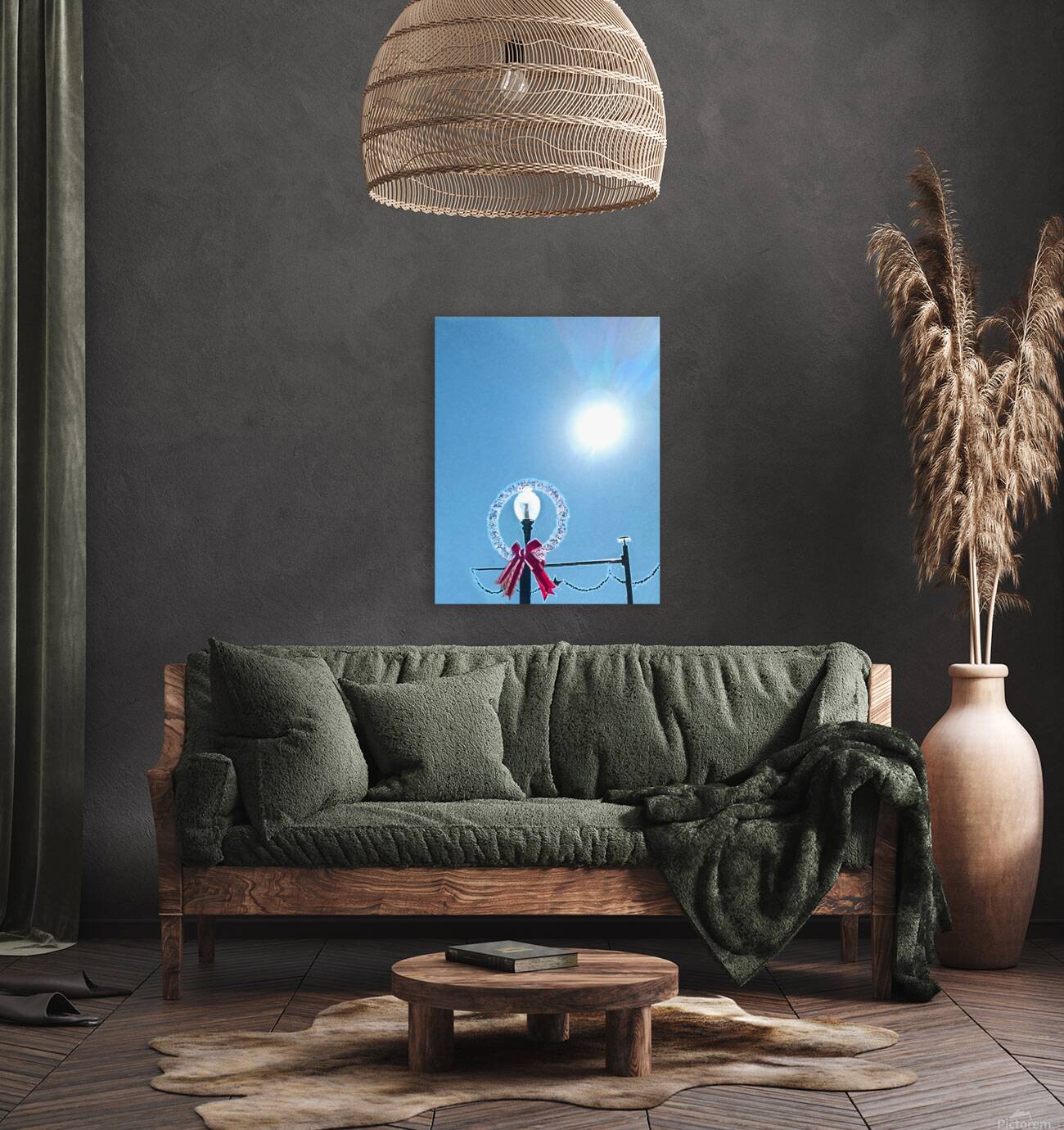 Sun Glow Lamppost Reproduction