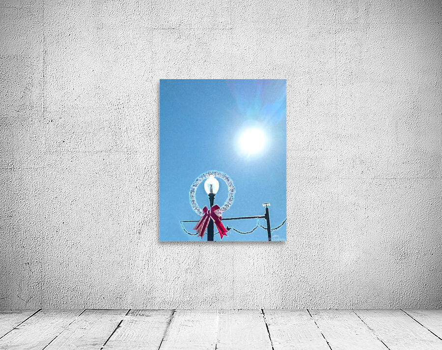 Sun Glow Lamppost Wall Preview