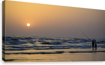 Catching The Sun before Sunset Canvas Print