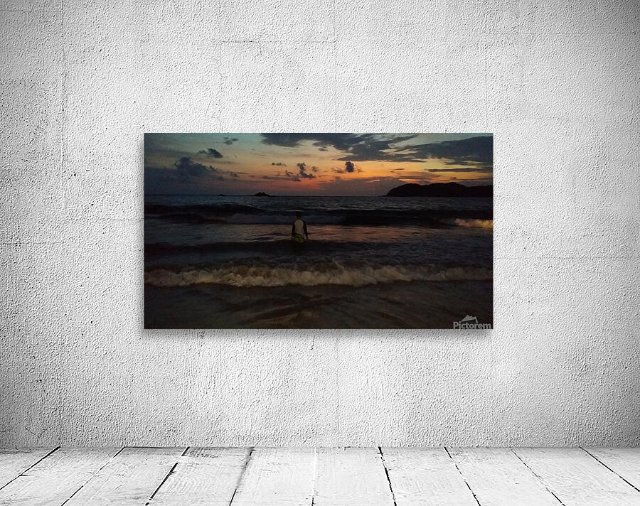 Nighttime ocean sillouette 2 Wall Preview