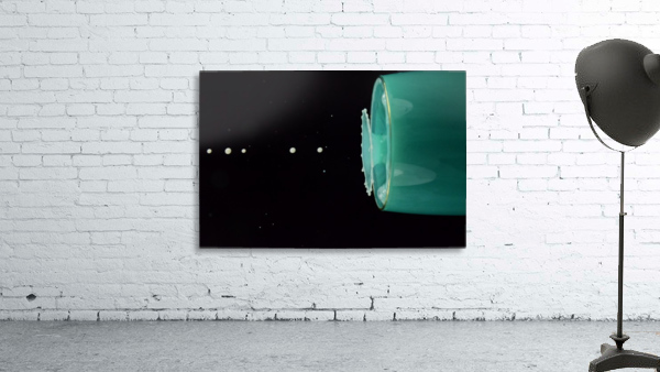 Waterdrops 08 Wall Preview