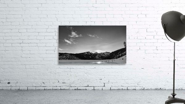 Como Peak BW Wall Preview