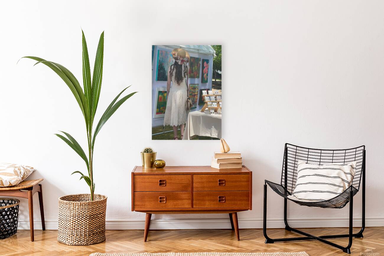 The Outside Market Reproduction