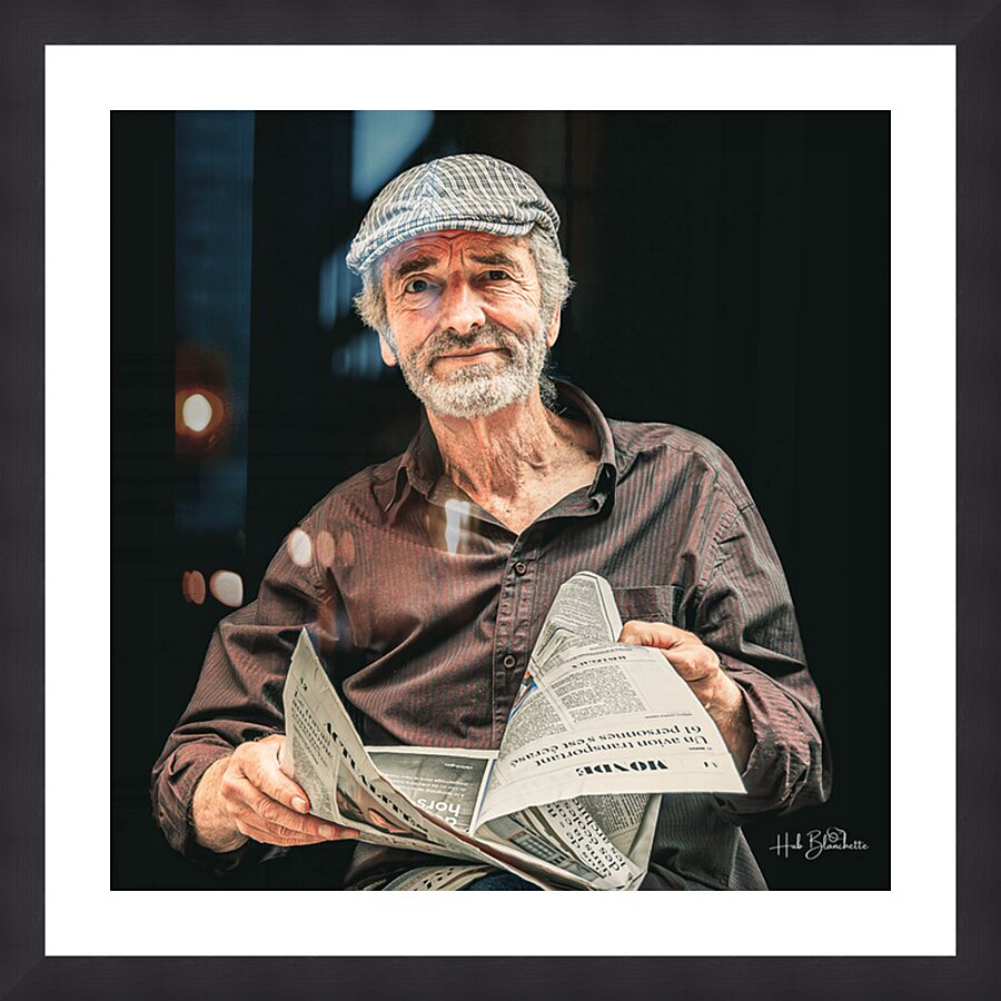 Artist On The Rue Du Tresor In Old Quebec Canada Picture Frame Printing