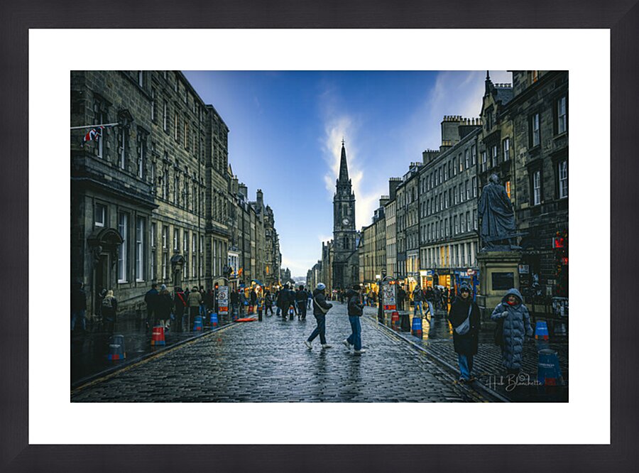 Royal Mile Edinburgh Scotland UK  Cadre photo