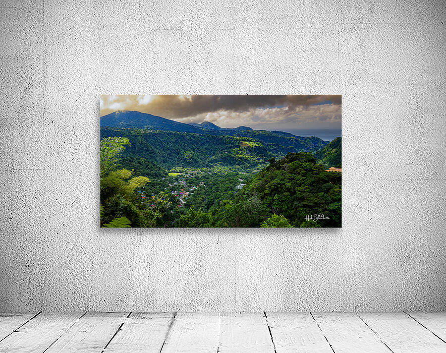 Valcano In Dominica Wall Preview