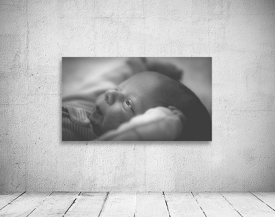 Twinkle in the eye Wall Preview