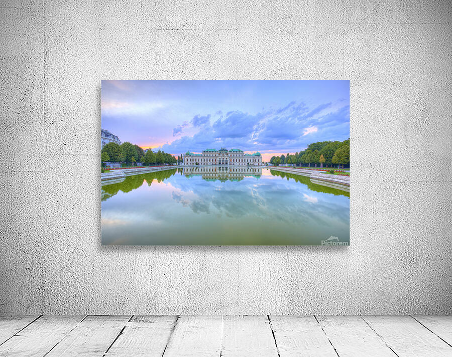 4X5A6855H Wall Preview
