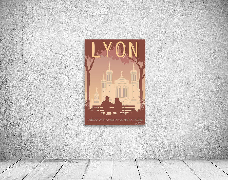 Vintage Lyon Wall Preview
